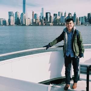 Meet your Posher, Derrick